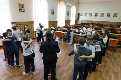 Experienţă educativă pentru elevi, în cadrul proiectului „Academia Junior Club” imaginea 20