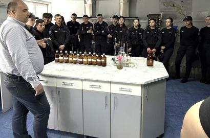 Studenții Academiei „Ștefan cel Mare”, în vizită de studiu la Agenția de Mediu imagine 2