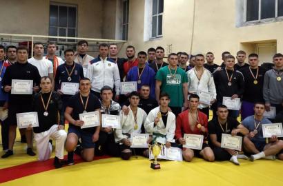 Campionatul intern de Sambo – o nouă demonstrație de forță, măiestrie și spirit competitiv la Academia „Ștefan cel Mare” imagine 1