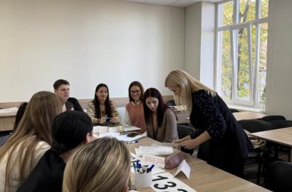 Educație pentru pace și egalitate: reflecții în cadrul Cercului Științific „Areopag” imagine 1