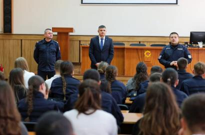 Modele de excelență: Vitalie Lupașcu, invitatul special al campaniei „Absolventul lunii” imagine 5