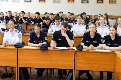 Analiza infracțiunilor violente: abordări teoretice și soluții preventive în dezbatere academică imagine 5