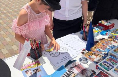 Caravana Drepturilor Omului la Hîncești: un spațiu interactiv de învățare și conștientizare imagine 3
