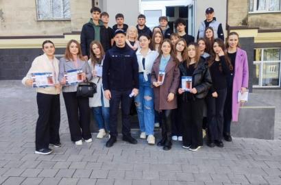 Ziua uşilor deschise în contextul Campaniei „Învaţă în Moldova!” imagine 13