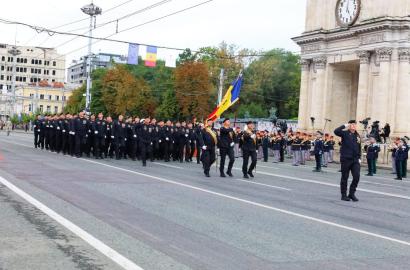 Cu demnitate, în pas cu istoria image7