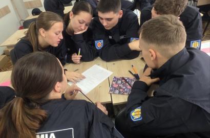 Un nou an de cercetare și dialog academic pentru Cercul științific studențesc „Areopag” imagine 7
