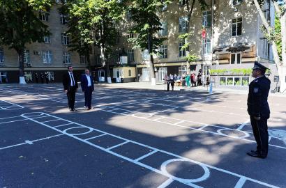 După 40 de ani, din nou împreună la Alma Mater imagine 4