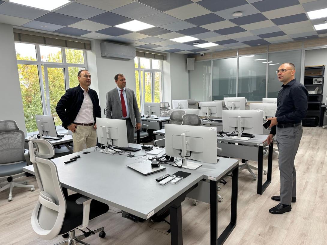 Cooperare și schimb de experiență în domeniul tehnologiilor moderne